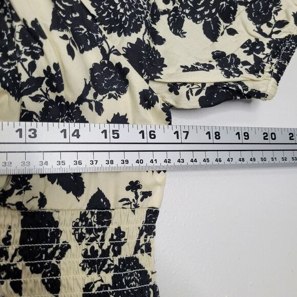 Cream Black Dark Cottage Floral Midi Cute Flirty Dress Size Large NWT - Picture 8 of 9